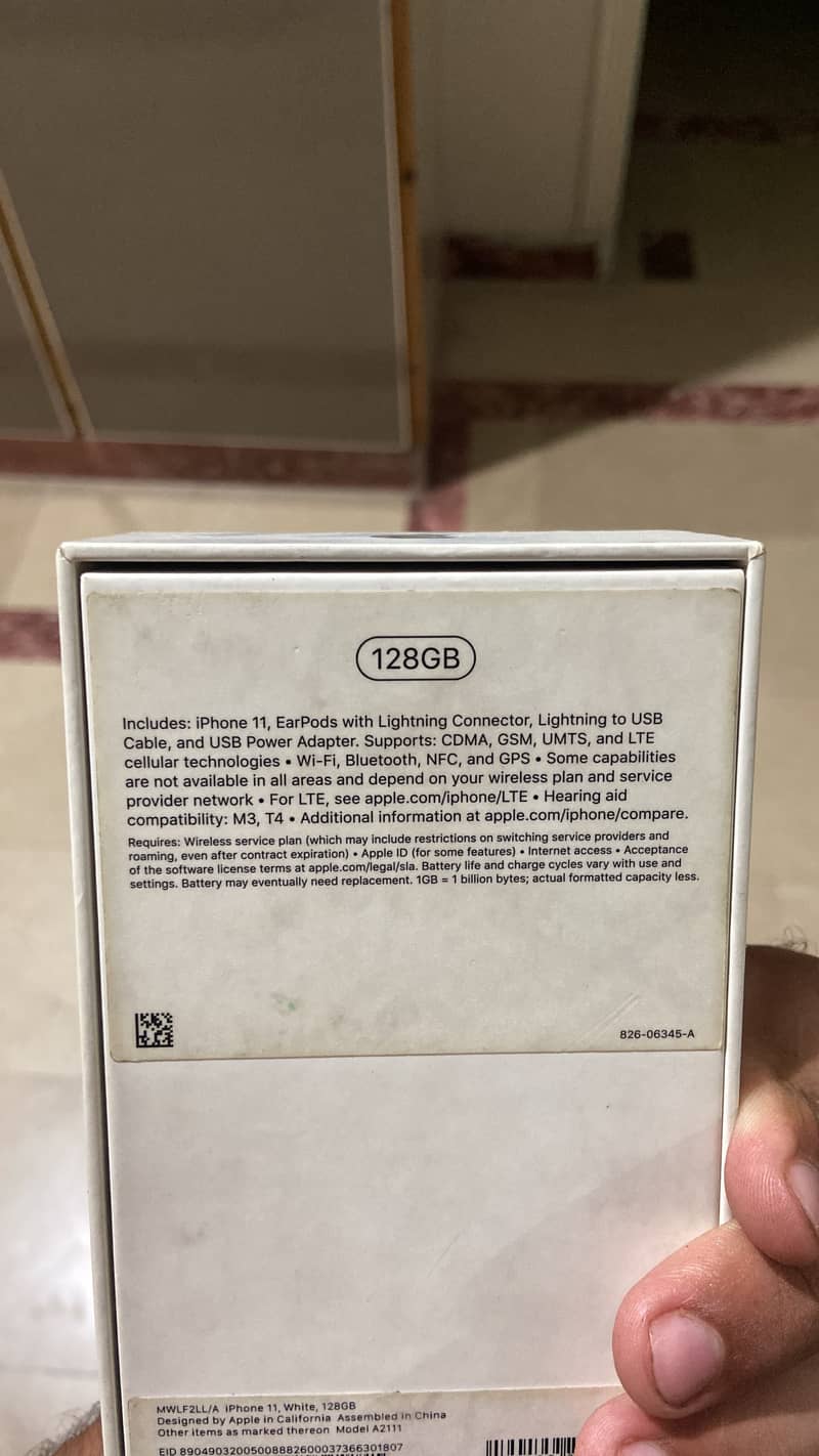 Apple iPhone 11 3