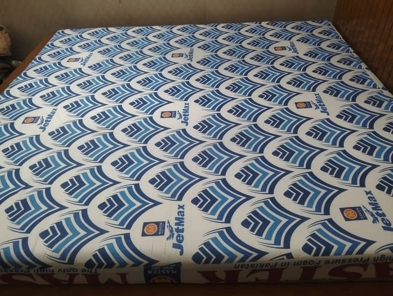 Matress 0