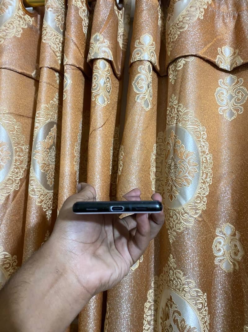 Google Pixel 6a 8