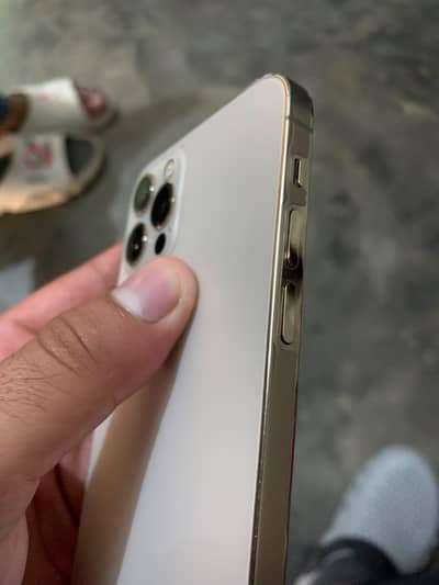 Apple iPhone 12 Pro