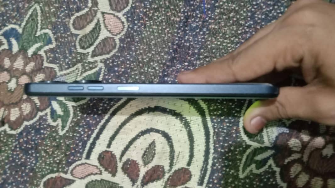 Tecno Spark 10 4