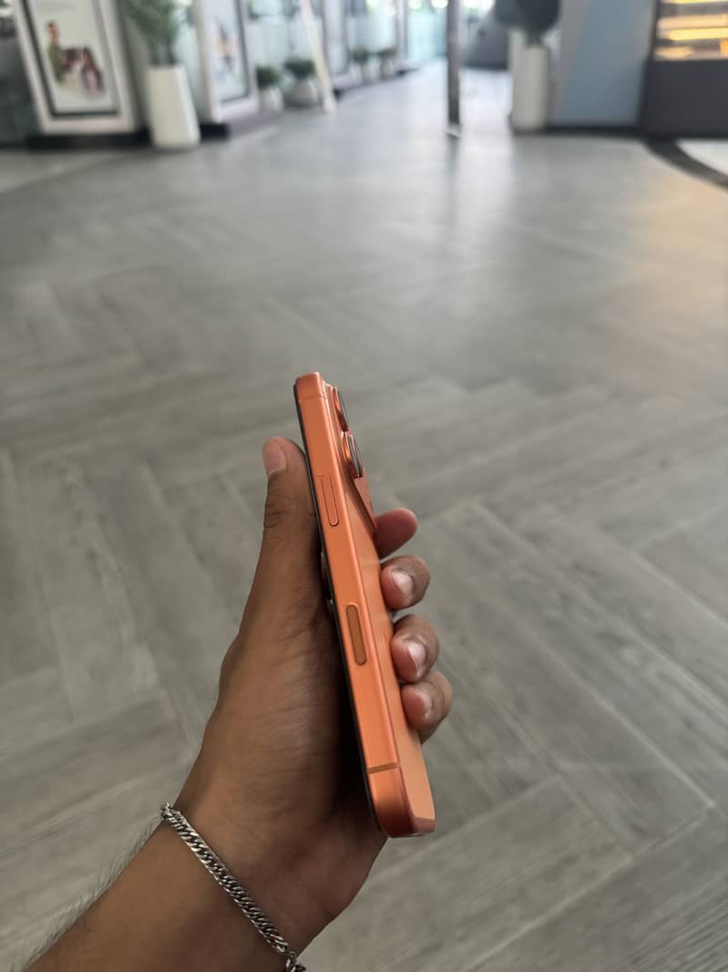 Apple iPhone 17 Pro 2