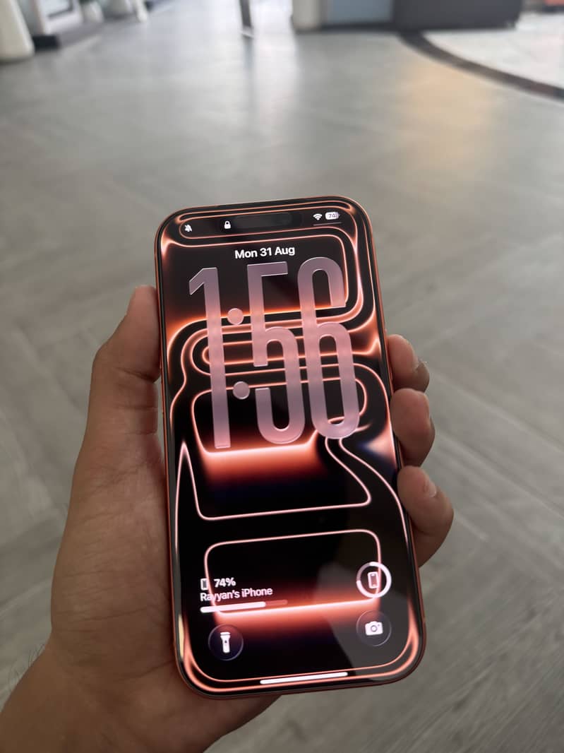 Apple iPhone 17 Pro 4