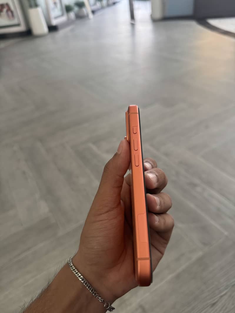 Apple iPhone 17 Pro 6