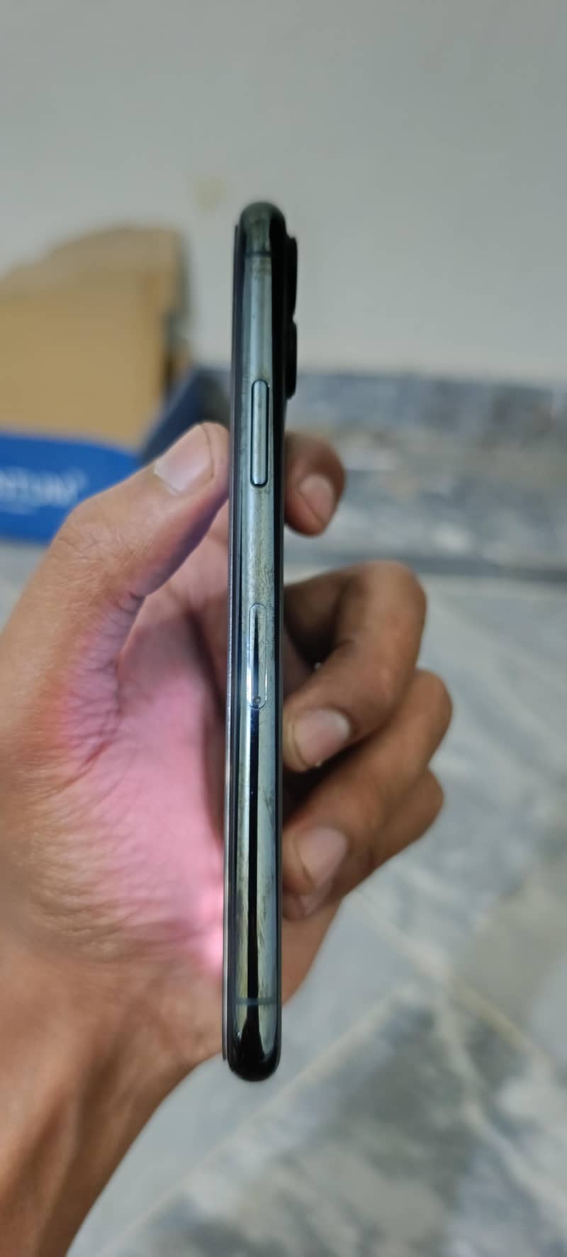 Apple iPhone 11 Pro 2