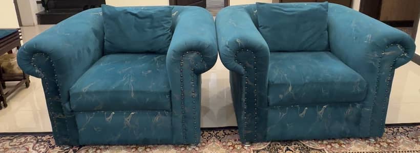 7 seater sofa set is just like new