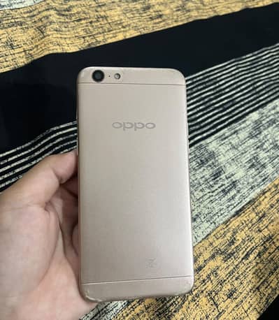 OPPO A57