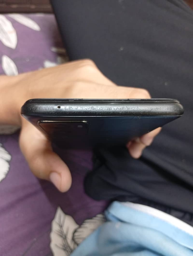 OPPO A76 5