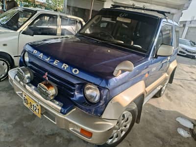 Mitsubishi Pajero Junior in excellent condition