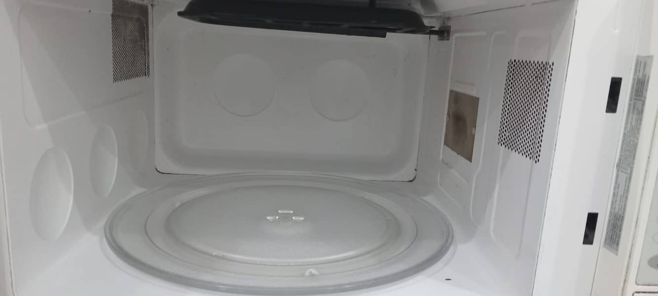microwave ovan full , large size 2