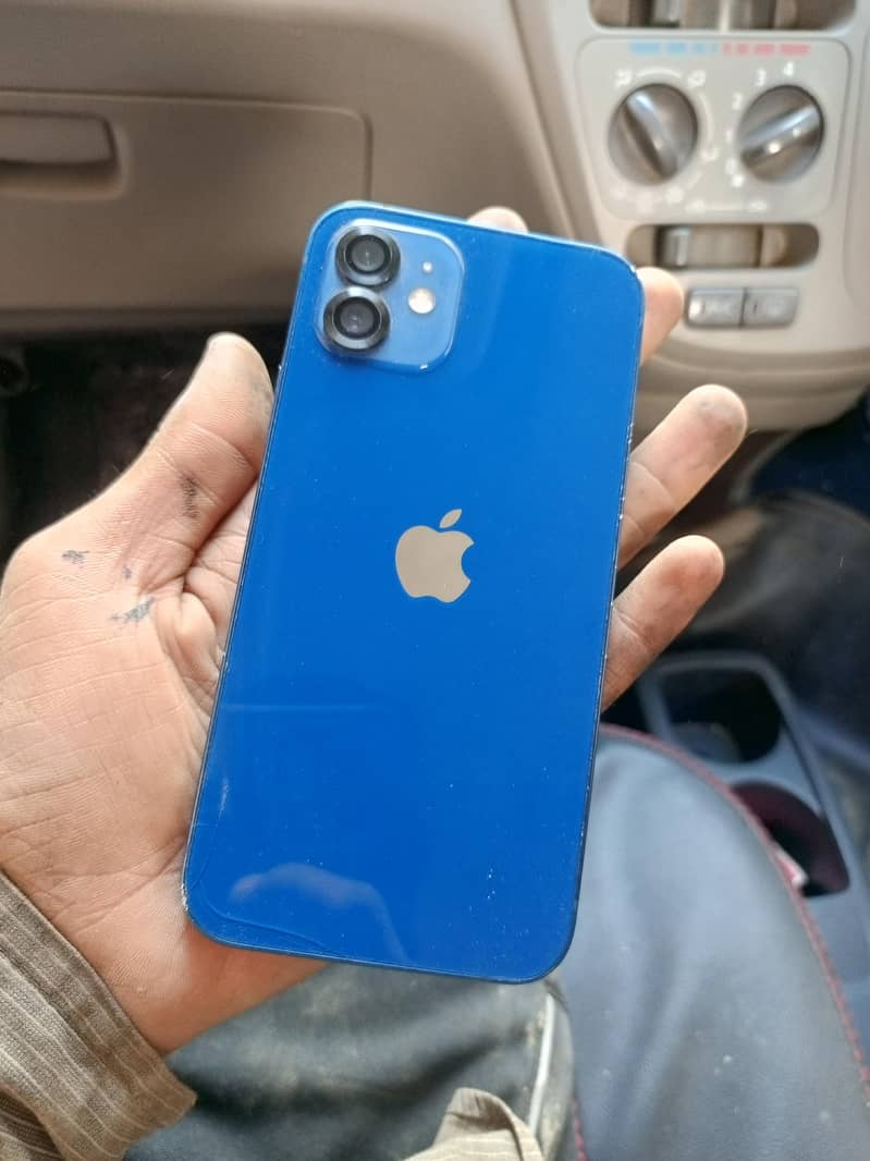 Apple iPhone 12 1