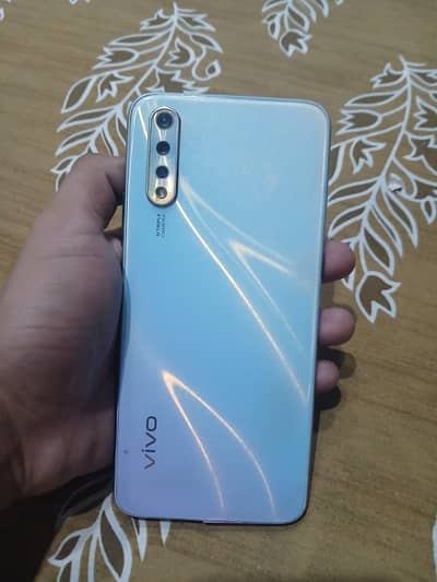 Vivo S1