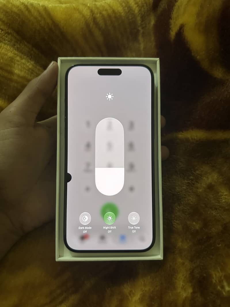 iPhone 15 Pro Max jv 2