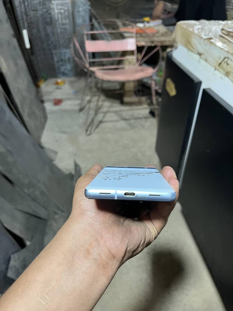 Google Pixel 7a 1
