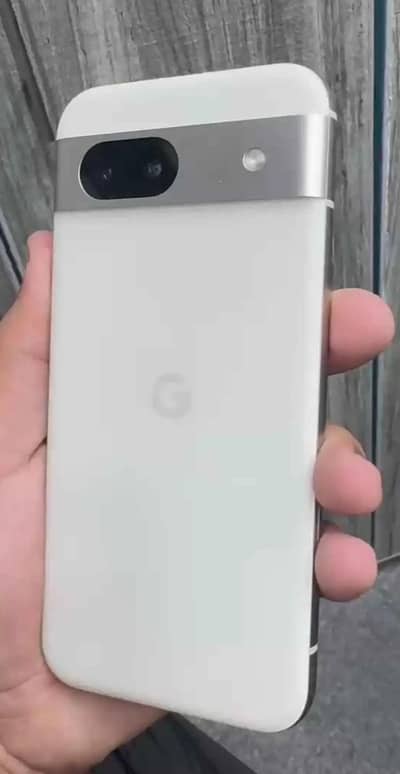 Google Pixel 8a ( white)/ pixel 8 peach needed