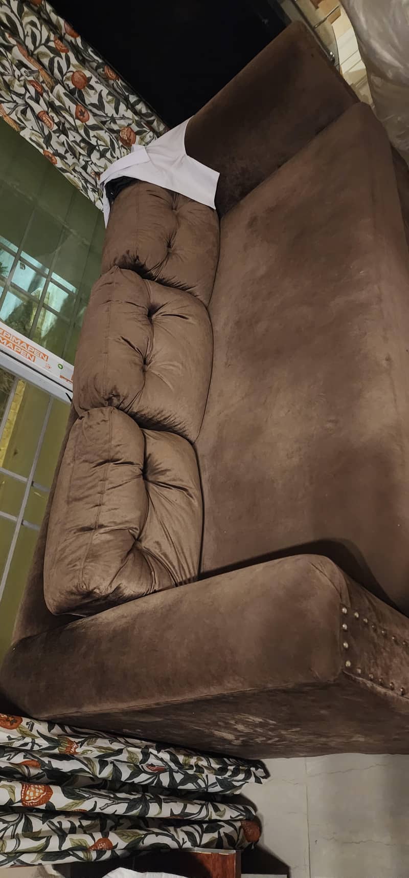 3 seater Sofa 0