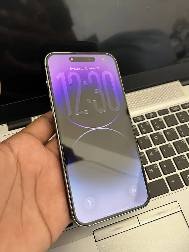 Apple iPhone 14 Pro Max 1