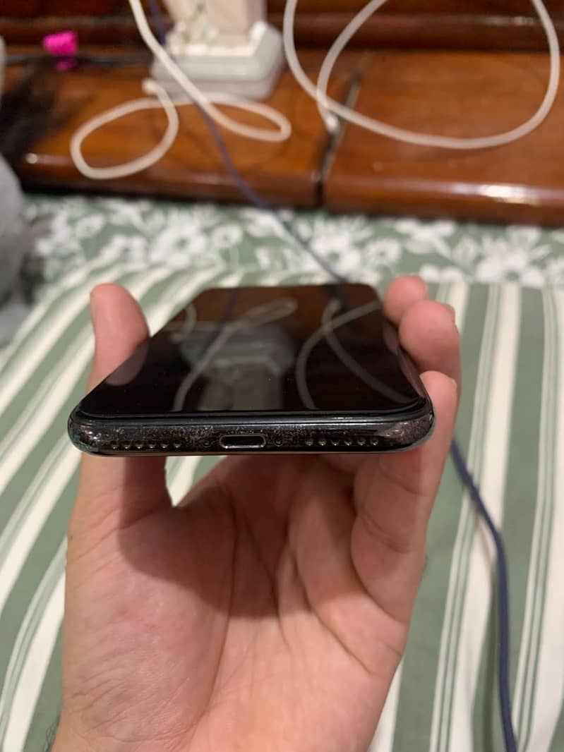 Apple iPhone X 2