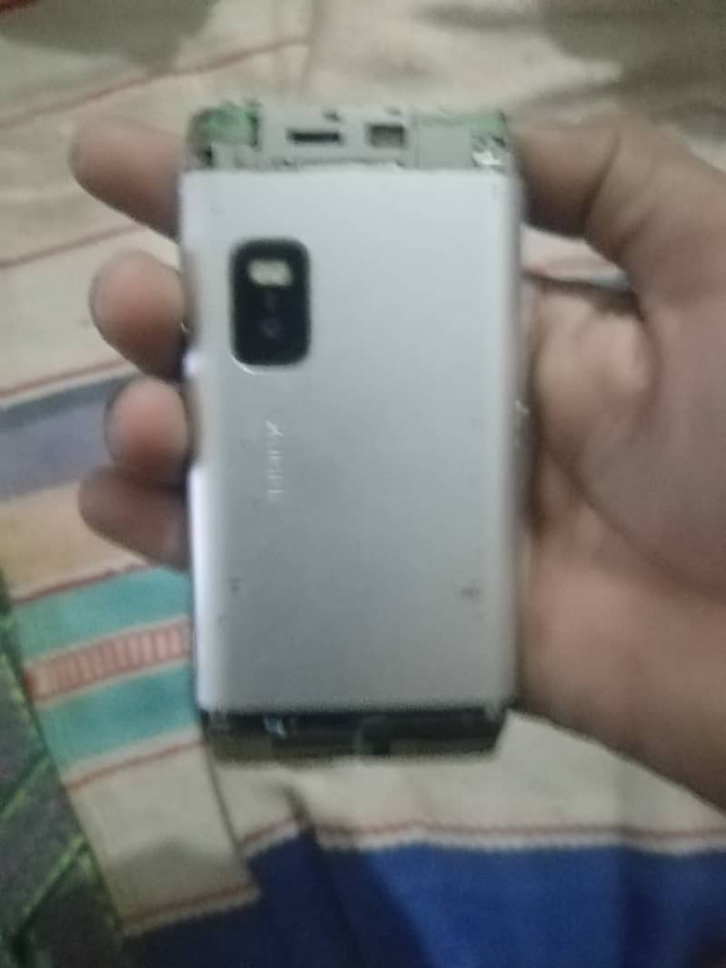 Nokia E7 4