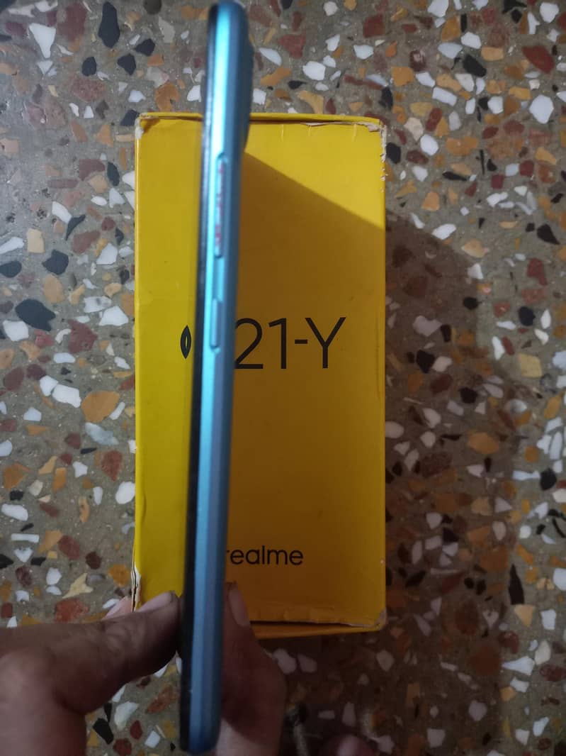 Realme C21Y 3