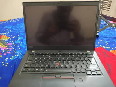 Lenovo ThinkPad DESKTOP-8QUPHOO