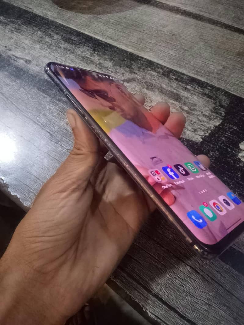 One Plus 7 Pro 3
