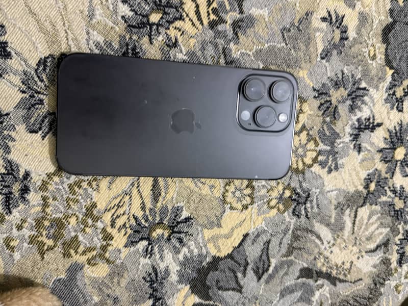 Apple iPhone 14 Pro Max 0