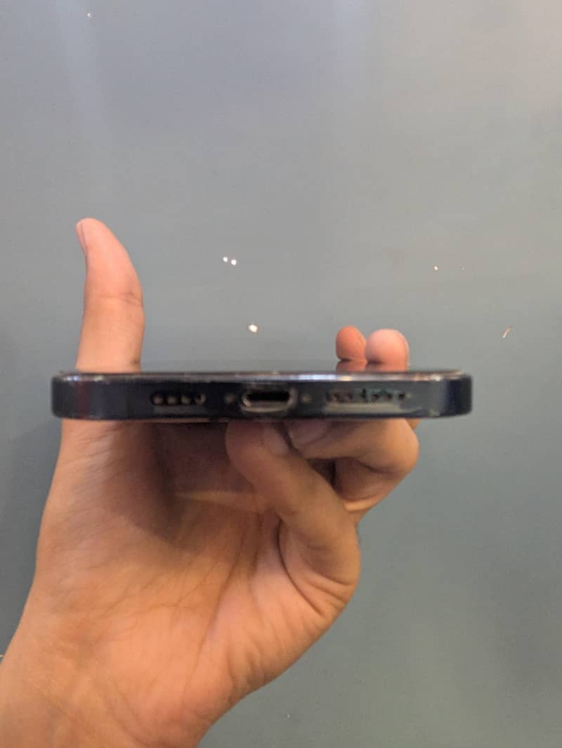 Apple iPhone 12 Pro Max 2