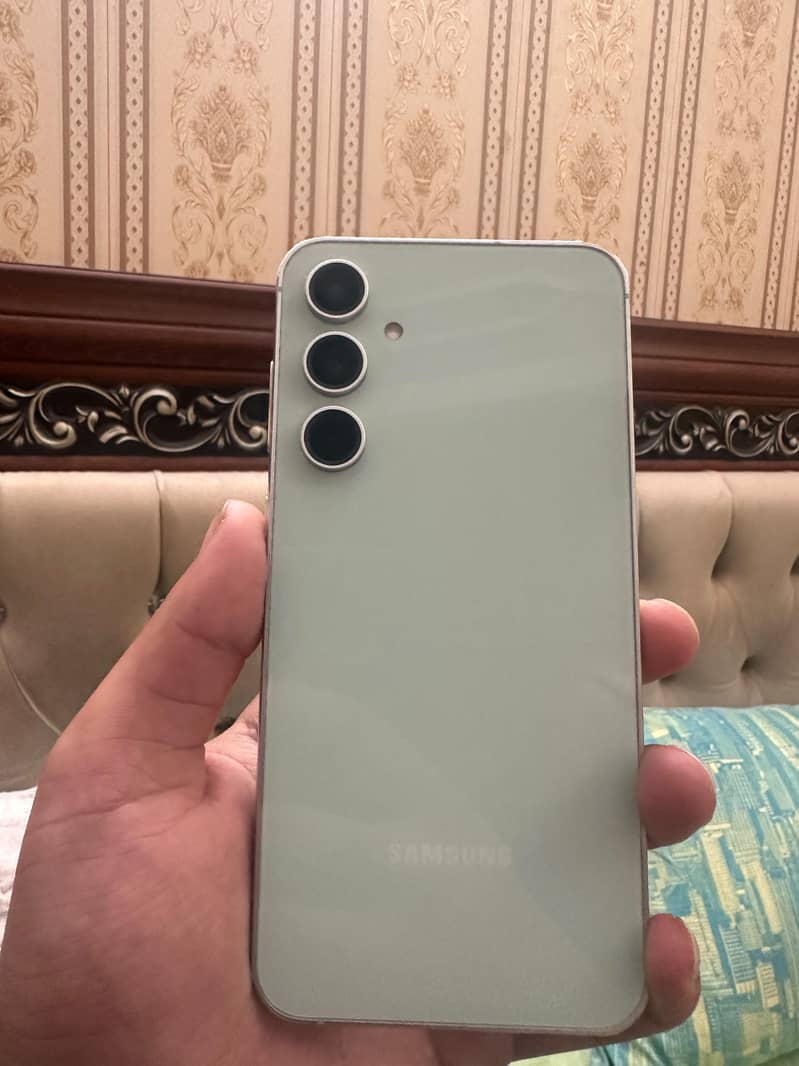 samsung s23fe 0
