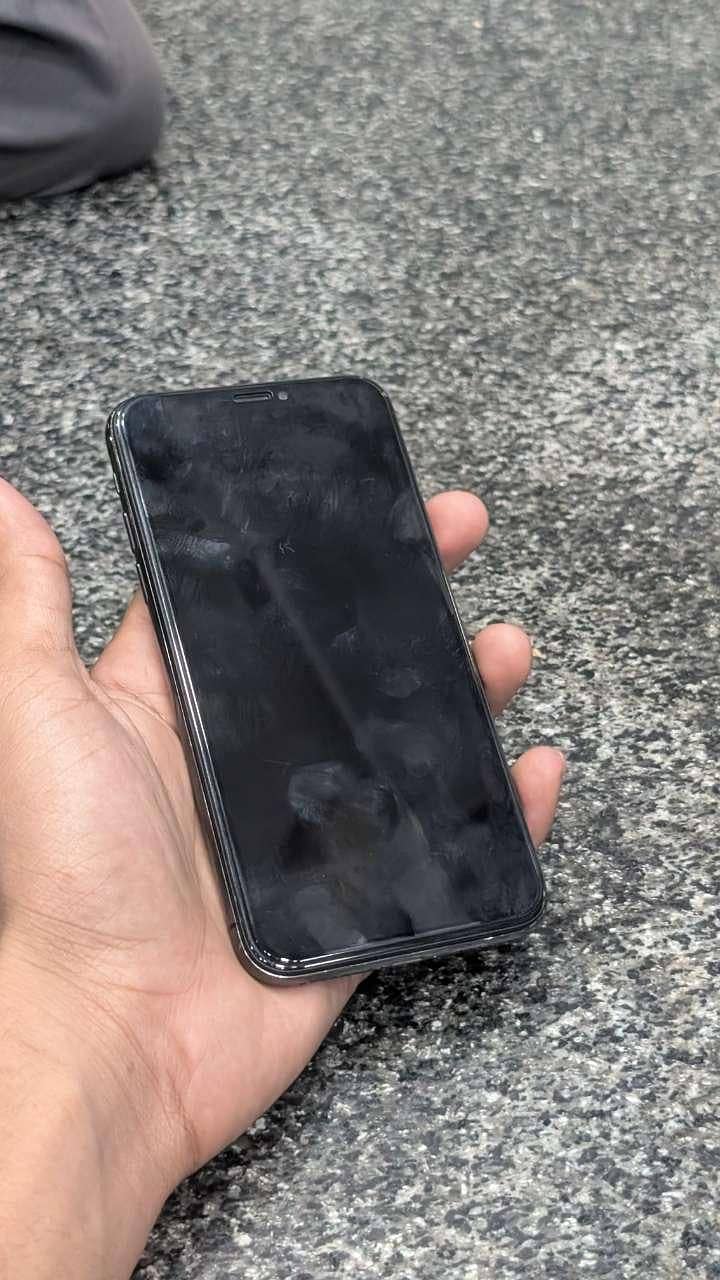 Apple iPhone X 1