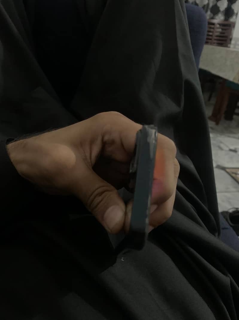 Apple iPhone 13 1