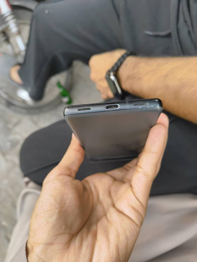 Google Pixel 6a 3