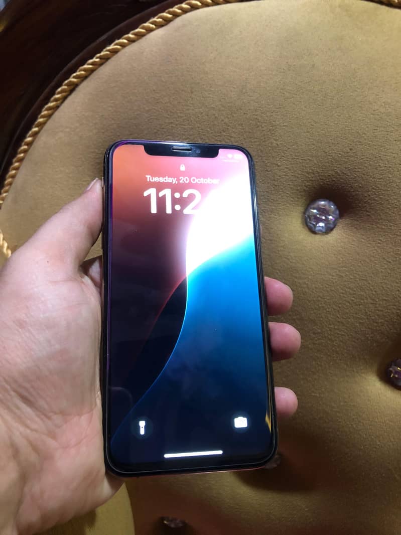 Apple iPhone XS 2