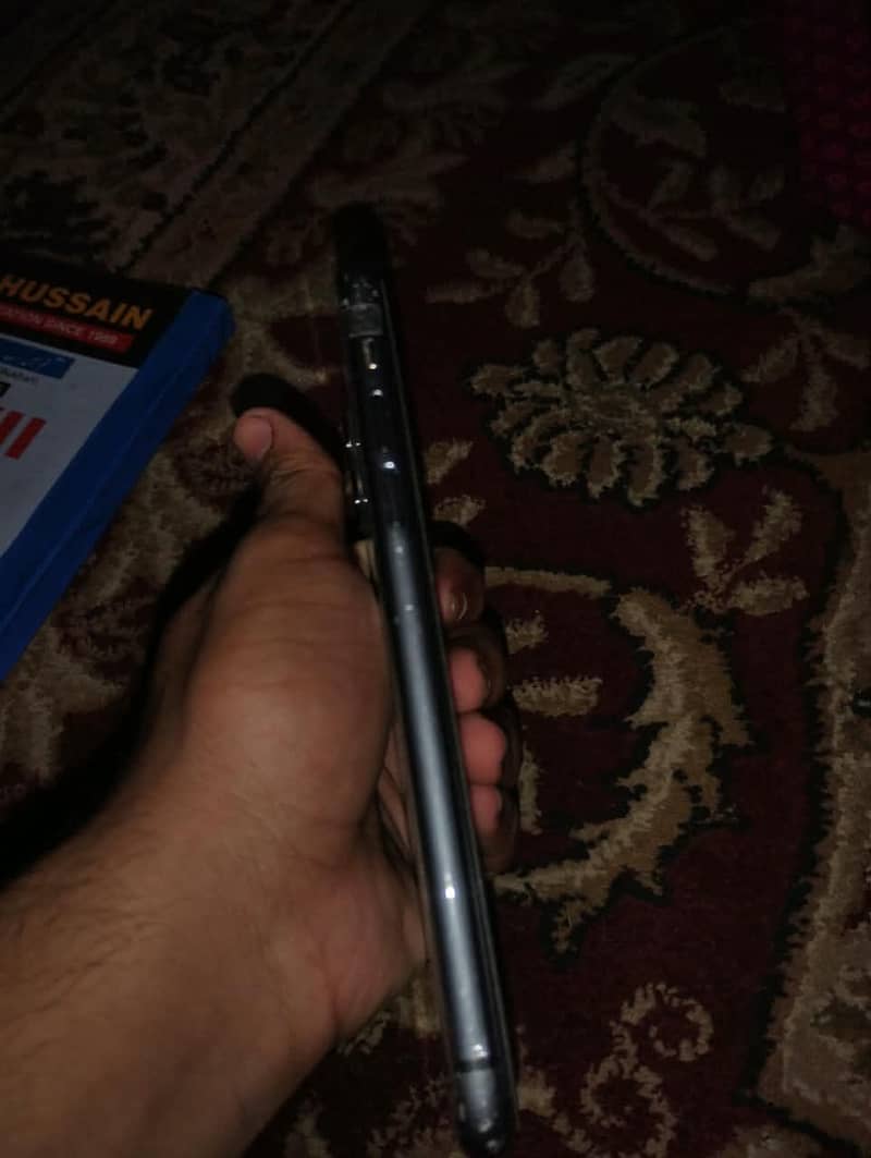 Apple iPhone 11 5