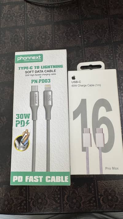 2 Original cables C to c or C to lightening cables 1.5meter cable