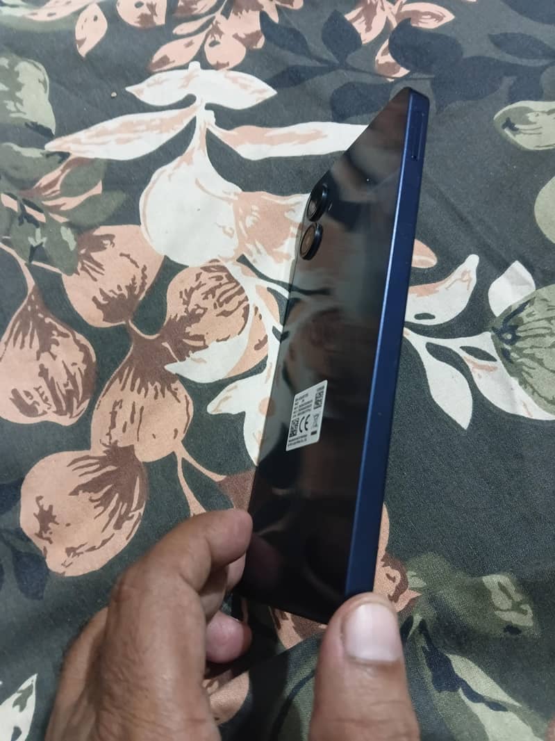 Samsung Mobile A06 3