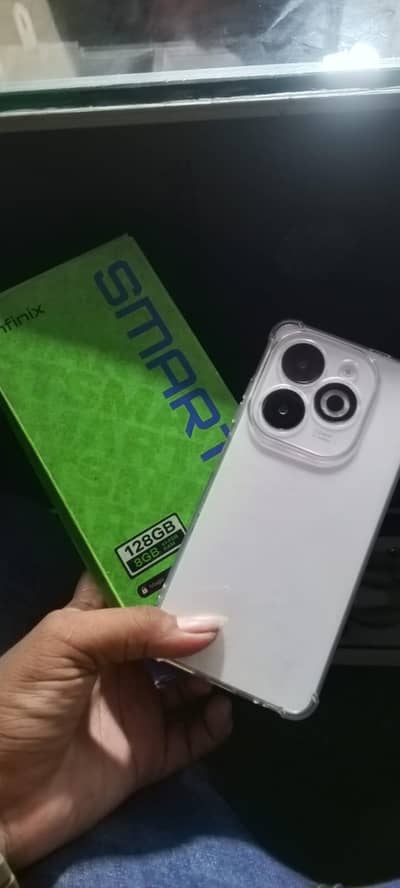 Infinix Smart 8 Pro
