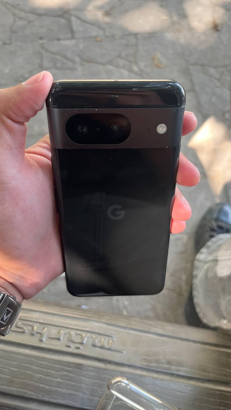 Google Pixel 8 1