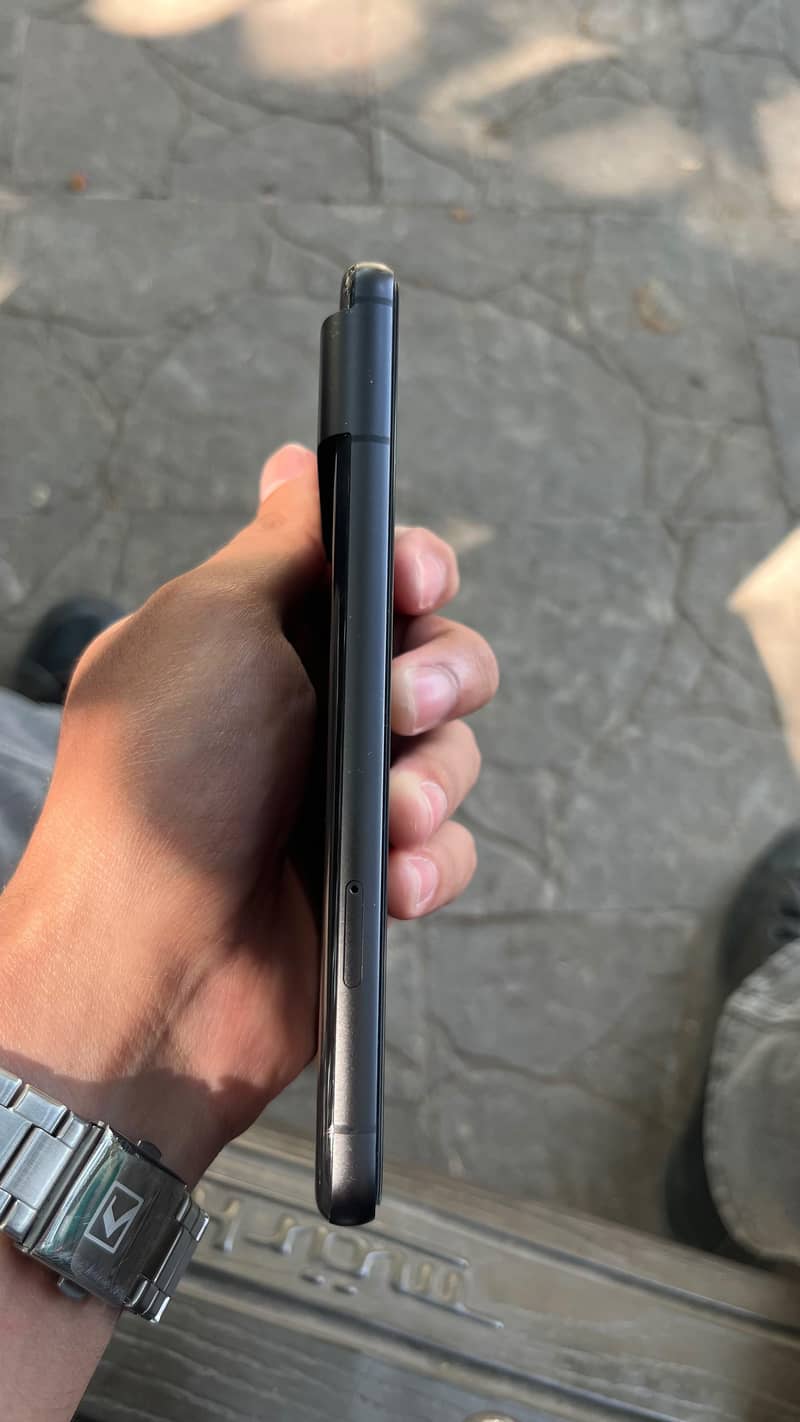 Google Pixel 8 6