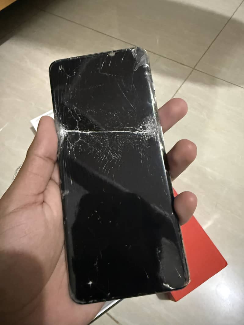 One Plus 10 Pro 5g 3