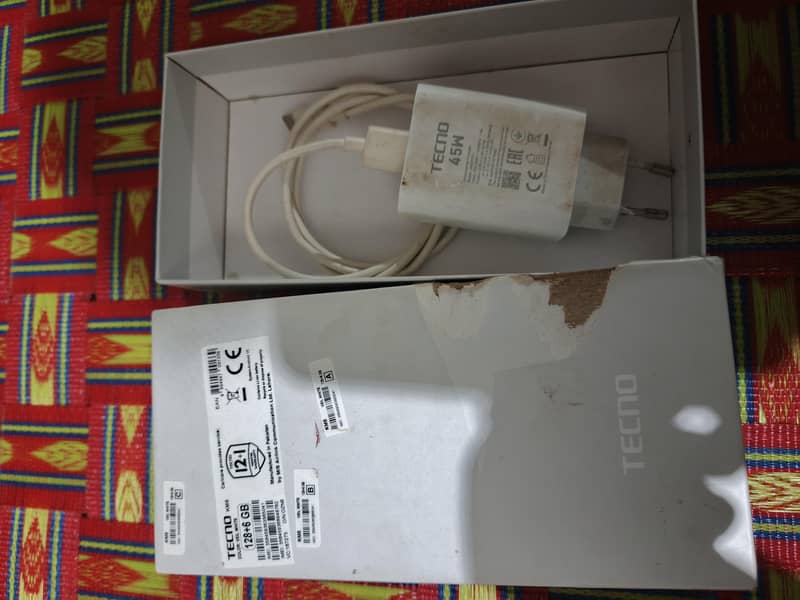 Tecno Spark 40 3