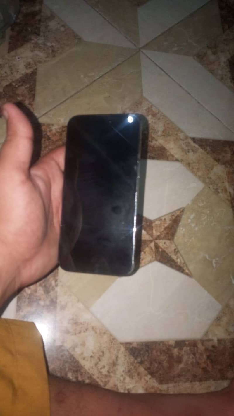 Apple iPhone 14 Pro Max 2