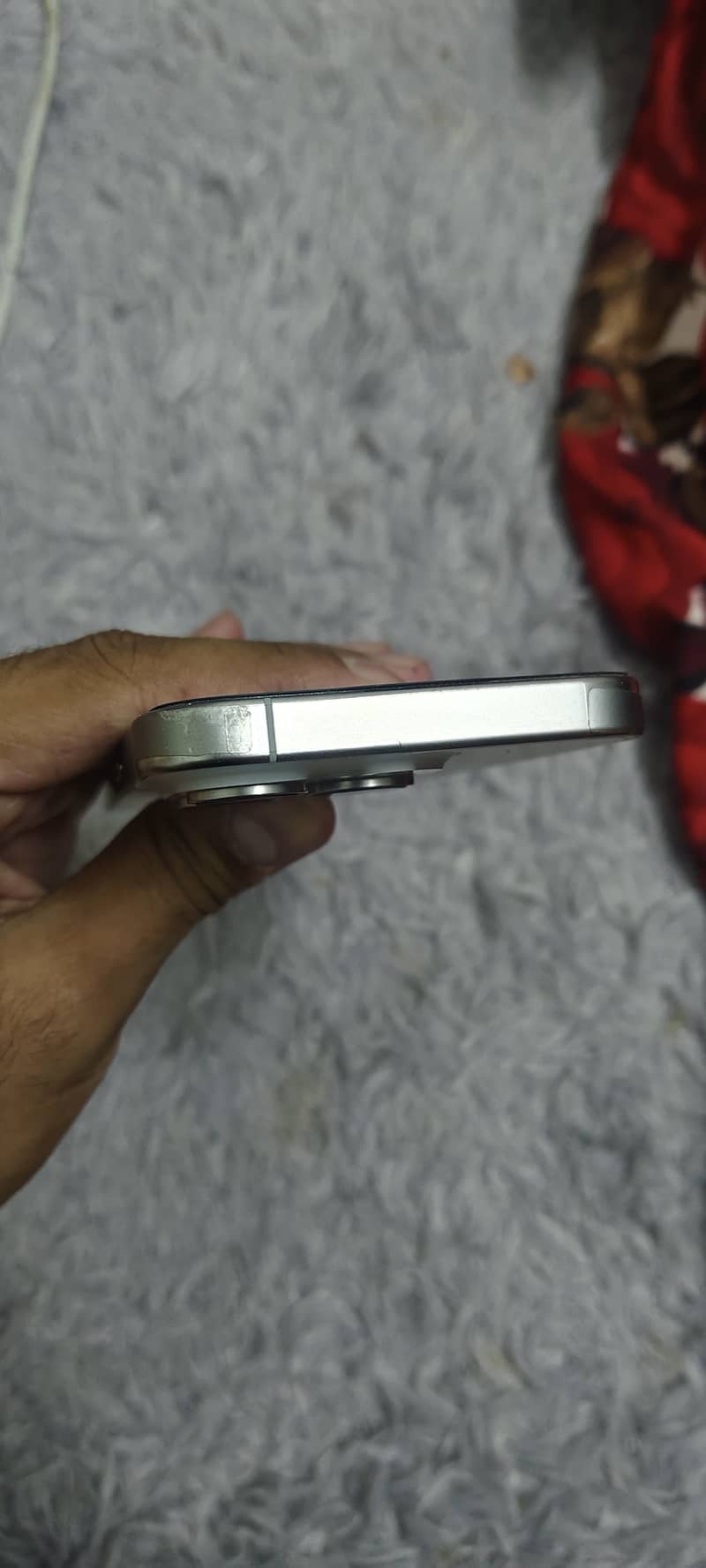 Apple iPhone 15 Pro 3