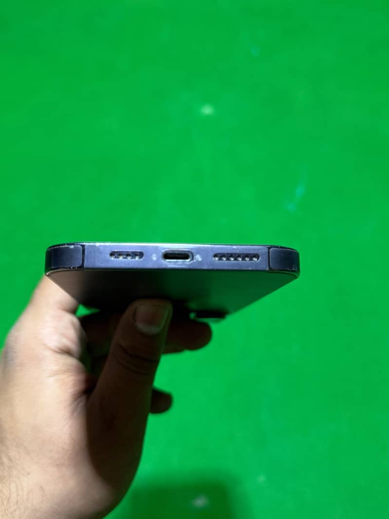 Apple iPhone 14 Pro Max 2