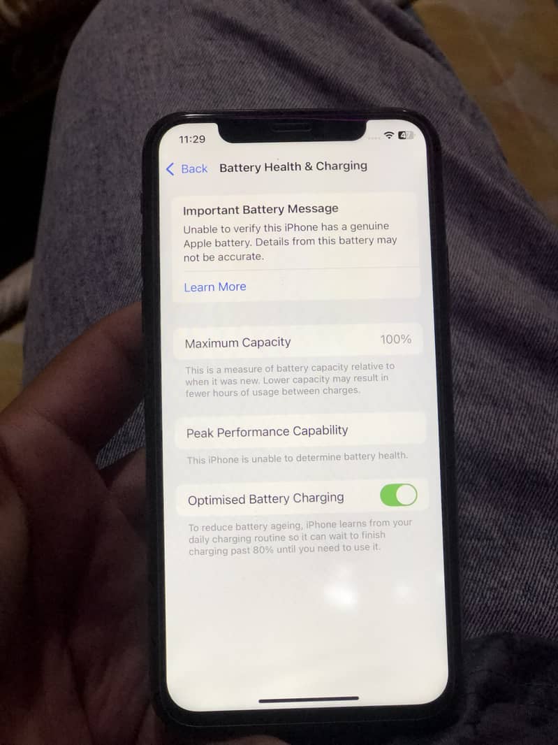 Apple iPhone XS 4