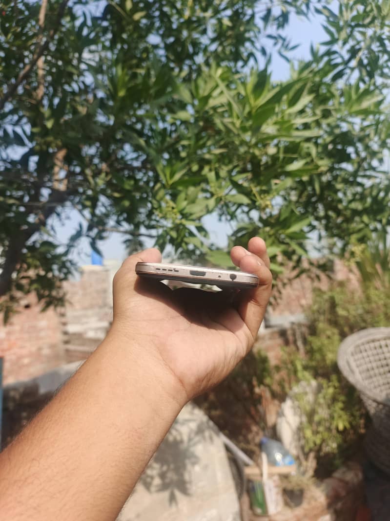 Infinix Note 11 2