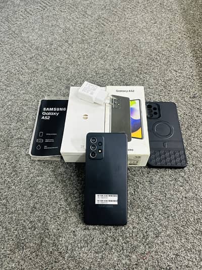 Samsung Mobile A52 8/128 with complete accosseriese