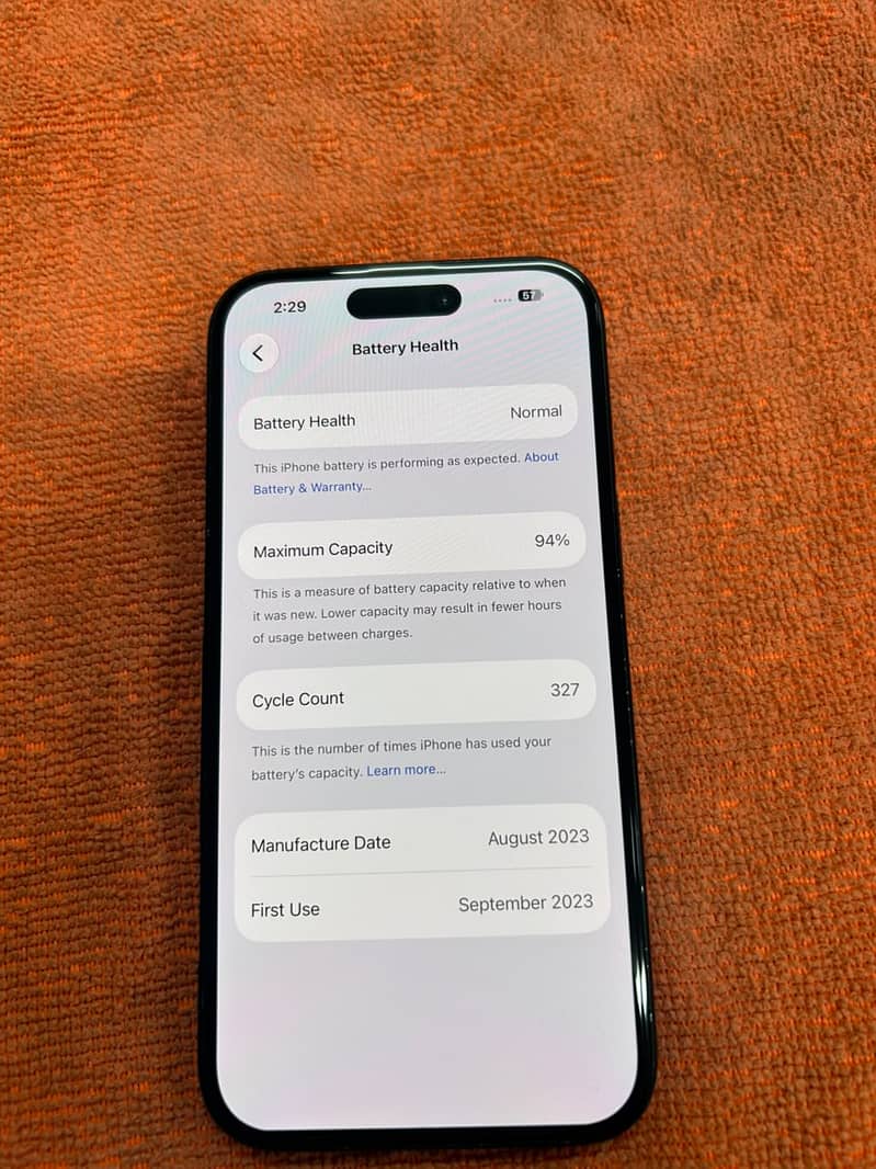 Apple iPhone 15 4