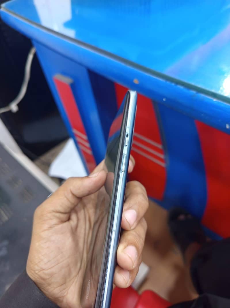 One Plus 9 Pro 7