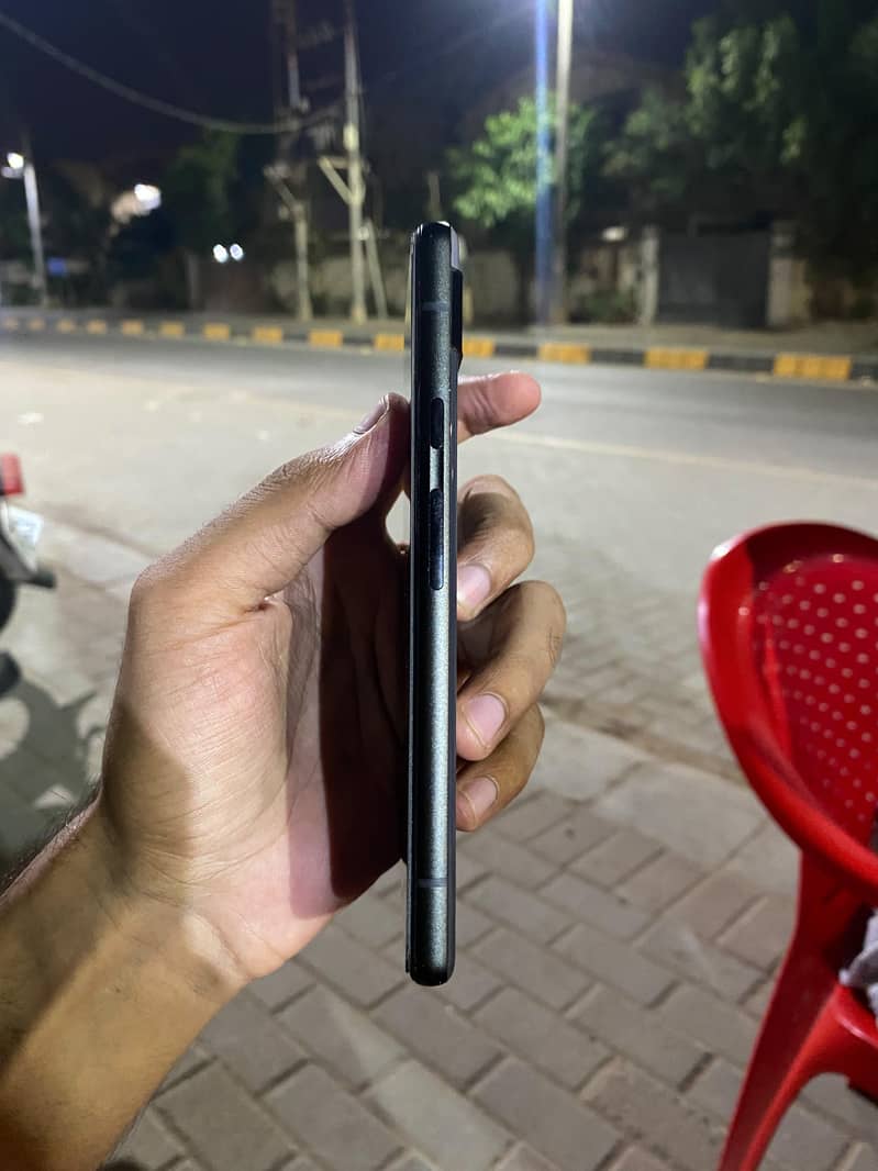 Google Pixel 6a 1